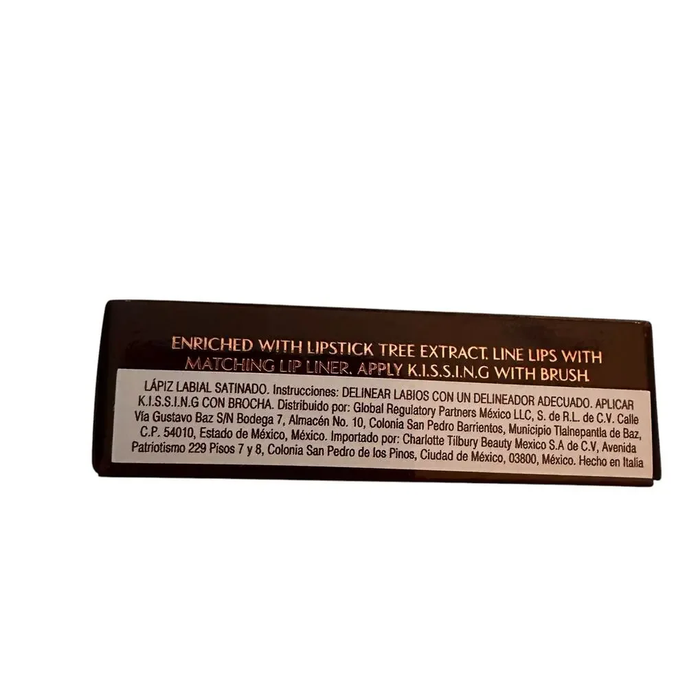 Charlotte Tilbury K.I.S.S.I.N.G Fallen From Lipstick Tree 